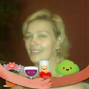 Meet your Posher, April